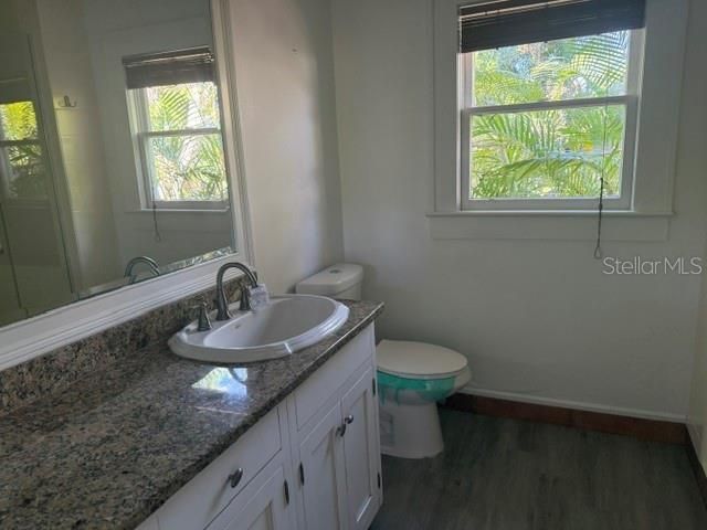 617 Siesta Drive , Sarasota, FL 34242 Photo