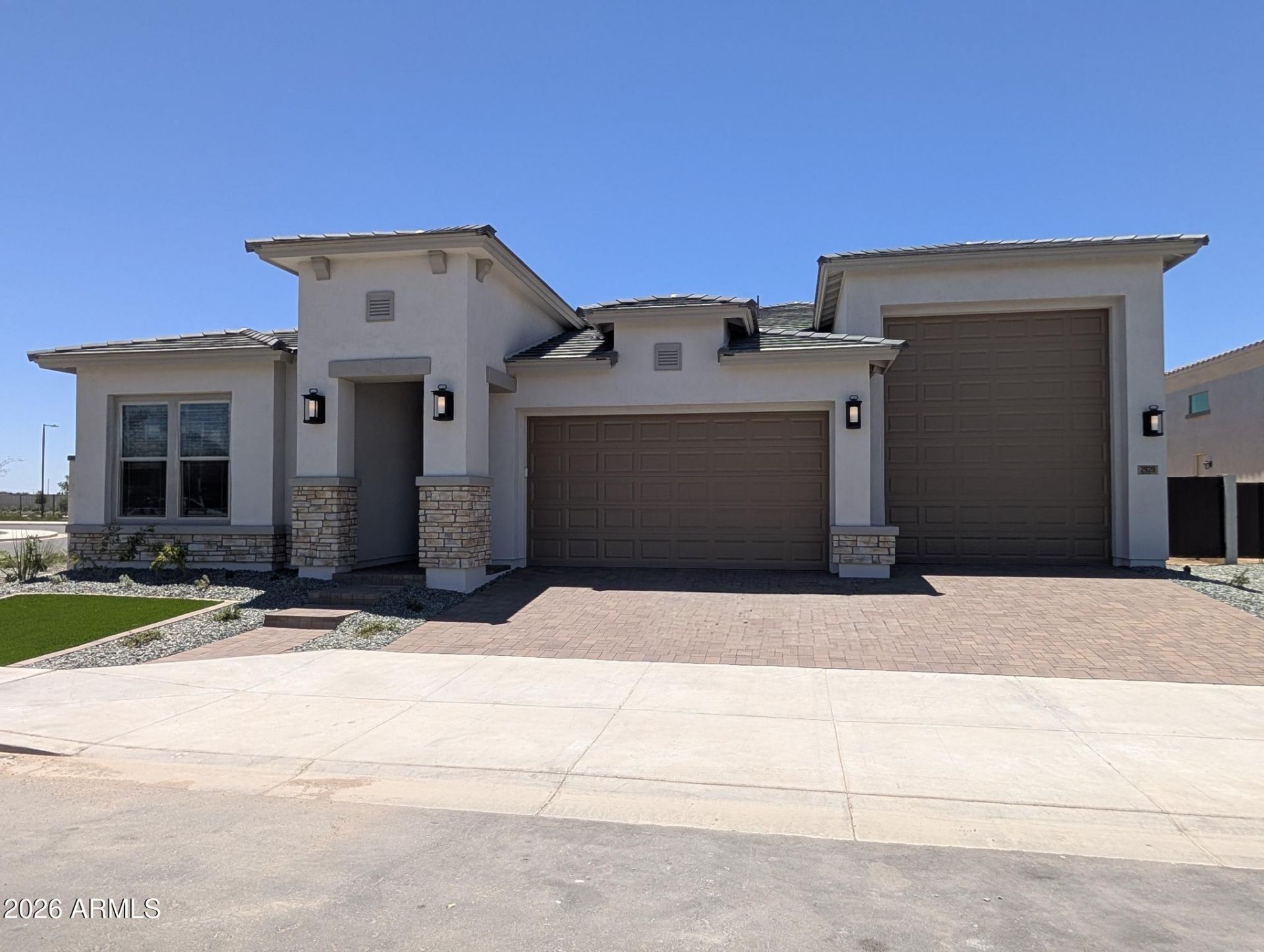2929 E Picual Avenue, San Tan Valley, AZ 85140 Main Photo