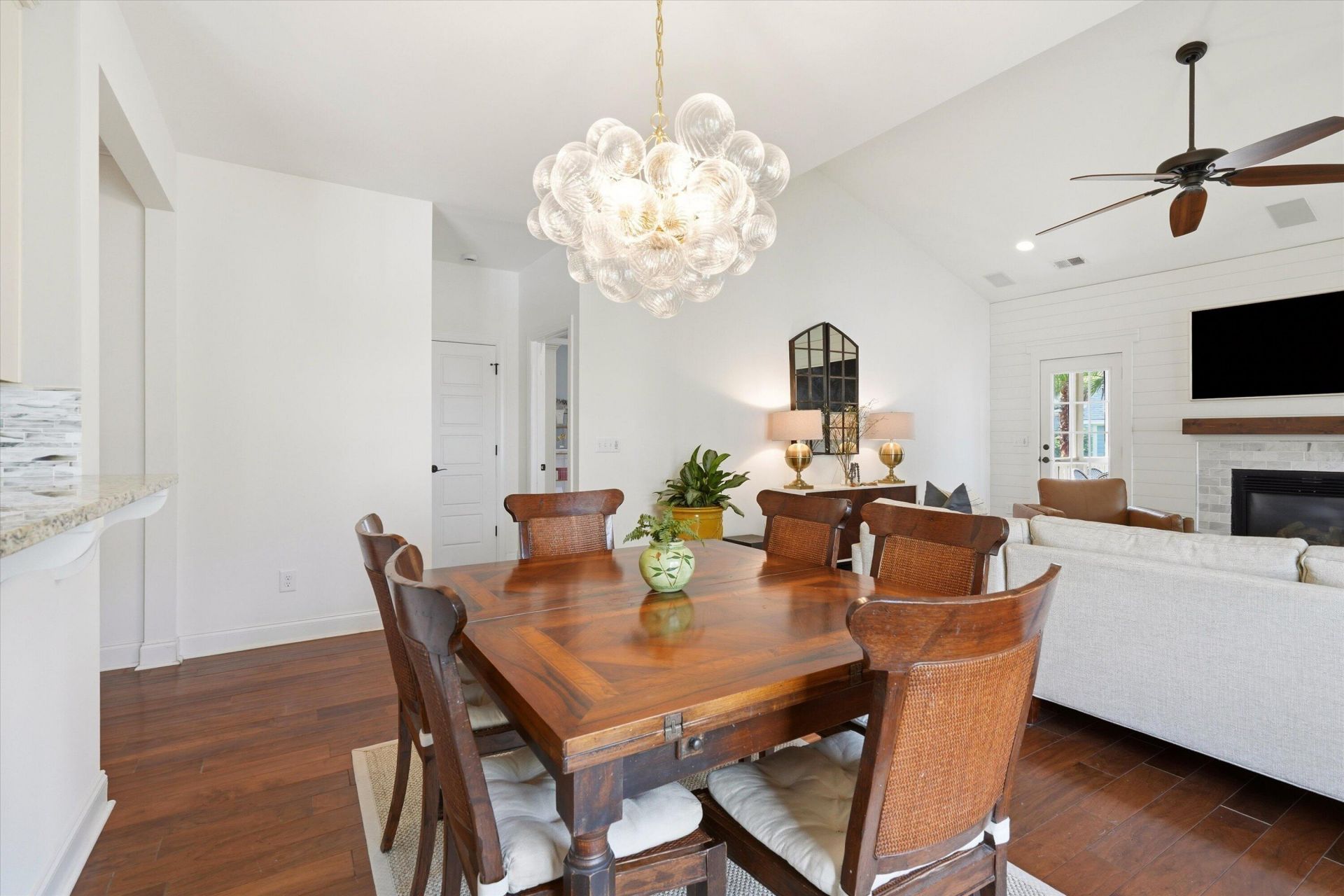 3041 Ashburton Way Photo 13