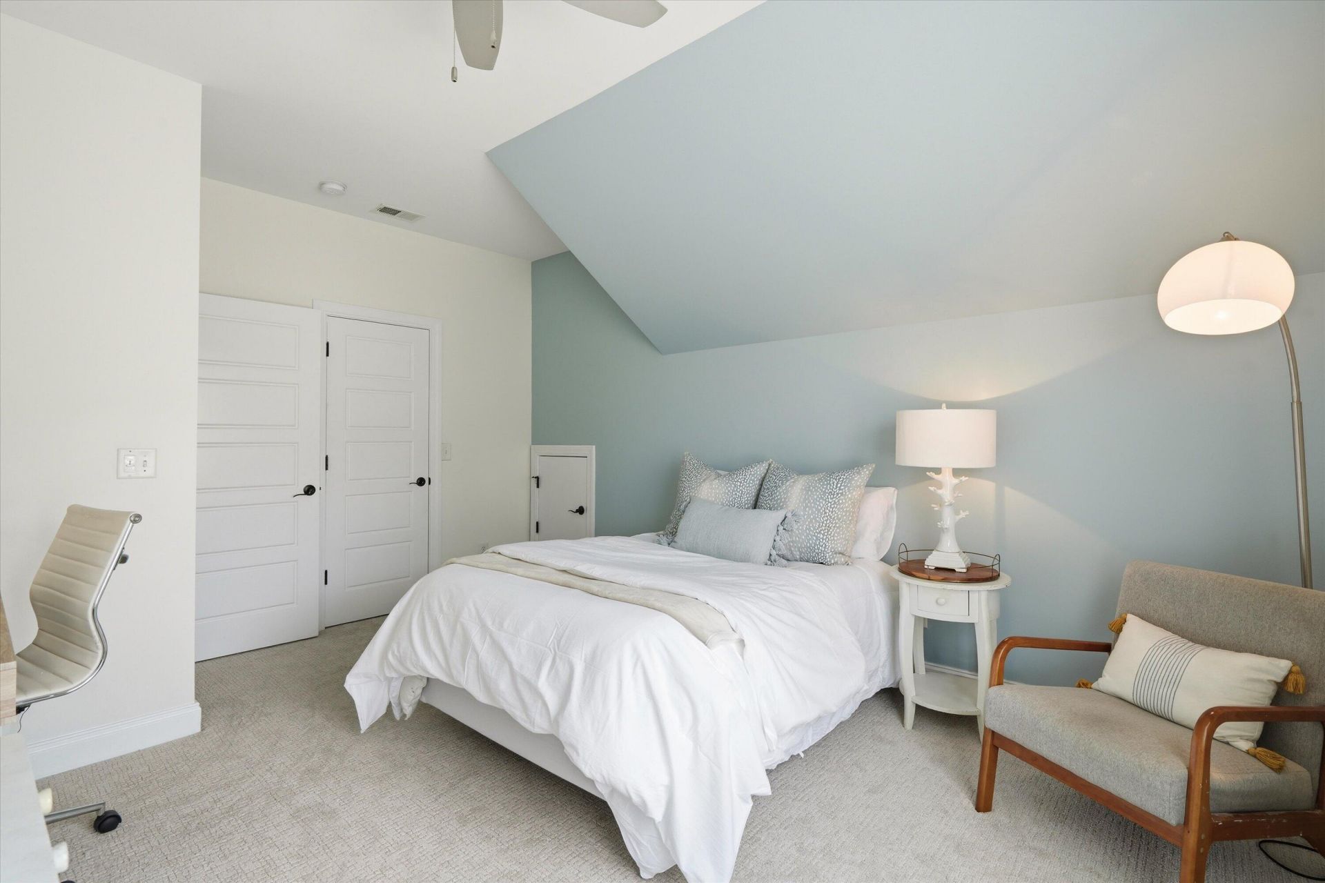 3041 Ashburton Way Photo 27