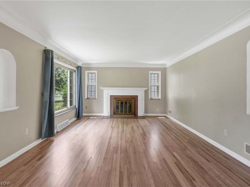 5998 Maplecliff Drive, Parma Heights, OH 44130 Photo 12