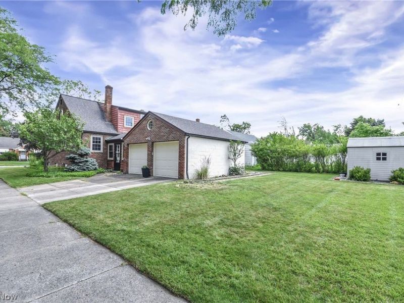5998 Maplecliff Drive, Parma Heights, OH 44130 Photo 36