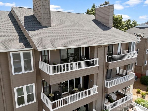 9808 Emerald Point Drive, Unit 10, Charlotte, NC 28278