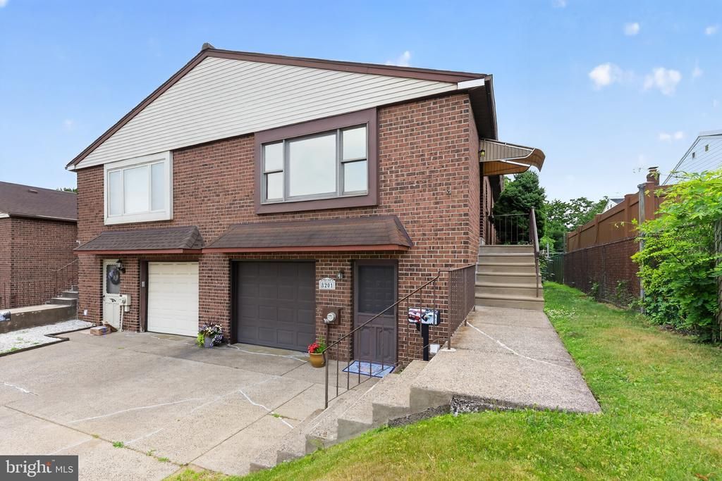 8201 Burholme Avenue, Philadelphia, PA 19111 Main Photo