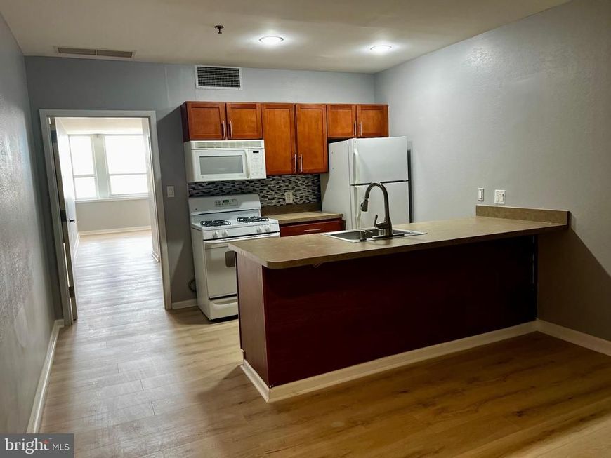 1100 Vine Street , Unit P203, Philadelphia, PA 19107 Main Photo