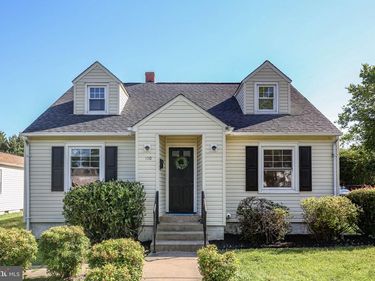 110 FOREST AVENUE , FREDERICKSBURG, VA 22401
