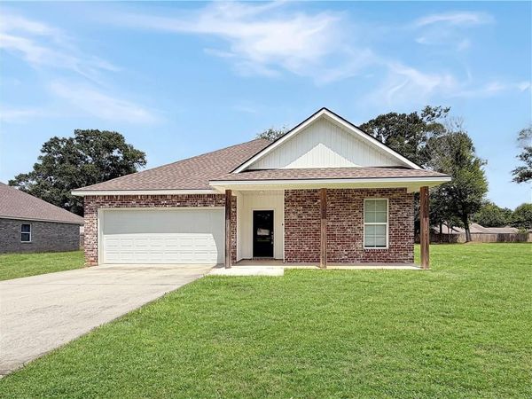 17149 CHEROKEE Trace, Independence, LA 70443