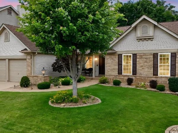 1307 Norwood Hills Drive, O'Fallon, MO 63366