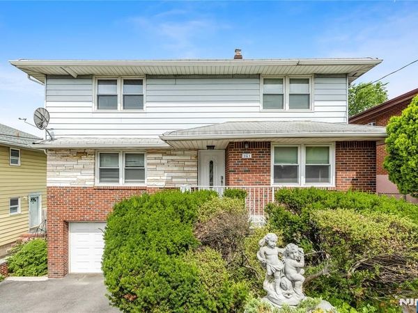 261 10th Street, PALISADES PARK, NJ 07650