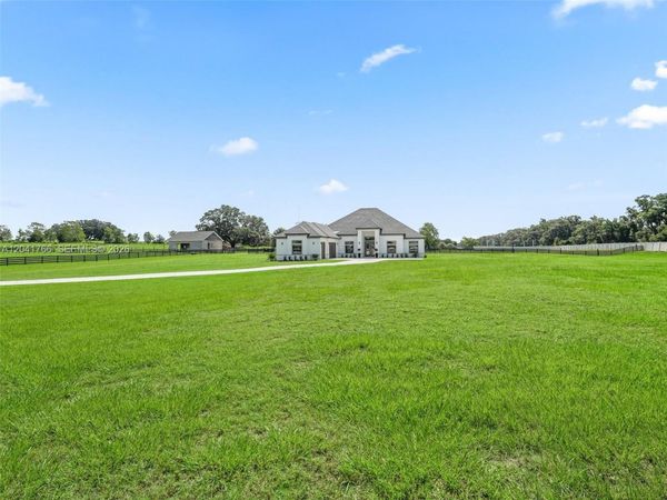 7041 NE 22nd Court Rd, Ocala, FL 34479
