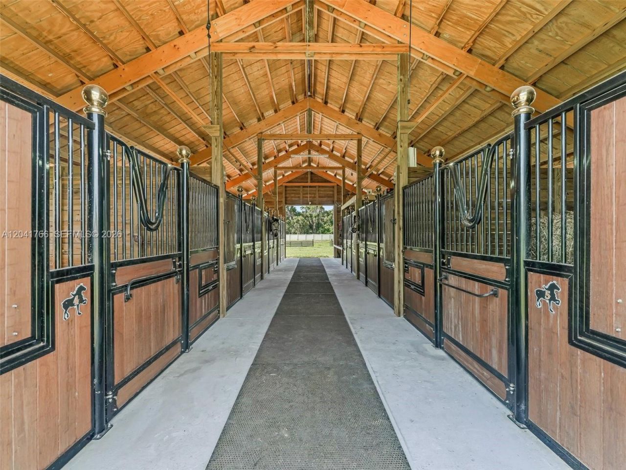 7041 NE 22nd Court Rd, Ocala, FL 34479 Photo