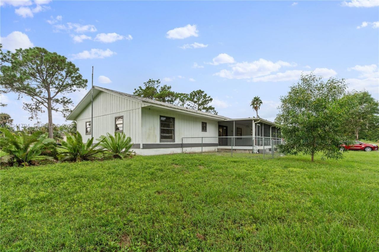 9949 N 154th Rd N , Jupiter, FL 33478 Photo