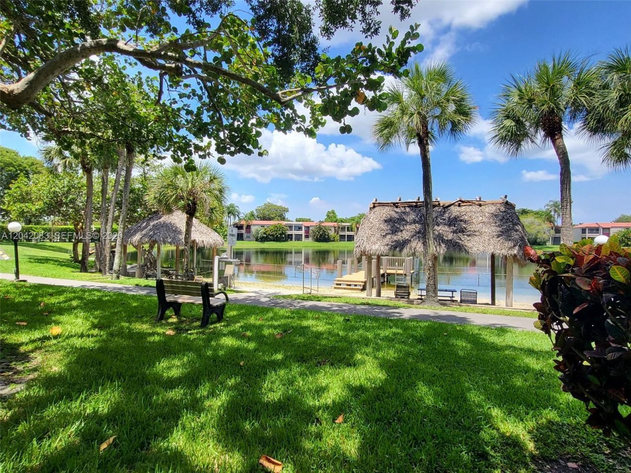 900 Colony Point Cir , Unit 107, Pembroke Pines, FL 33026 Photo