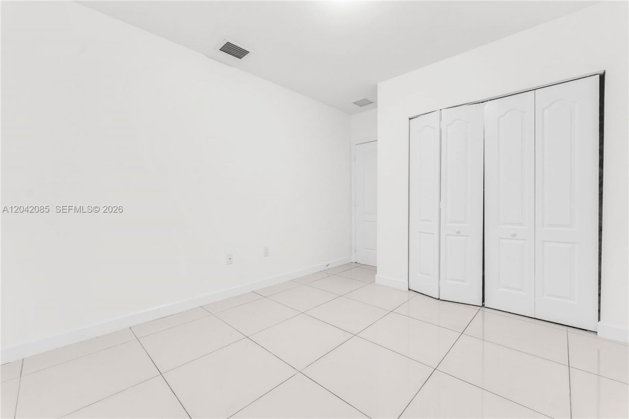 1029 SW 11th Ave, Miami, FL 33130 Photo
