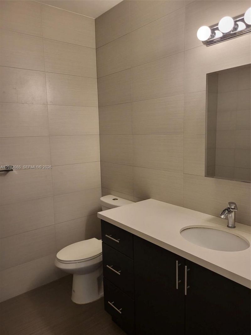 1029 SW 11th Ave , Miami, FL 33130 Photo