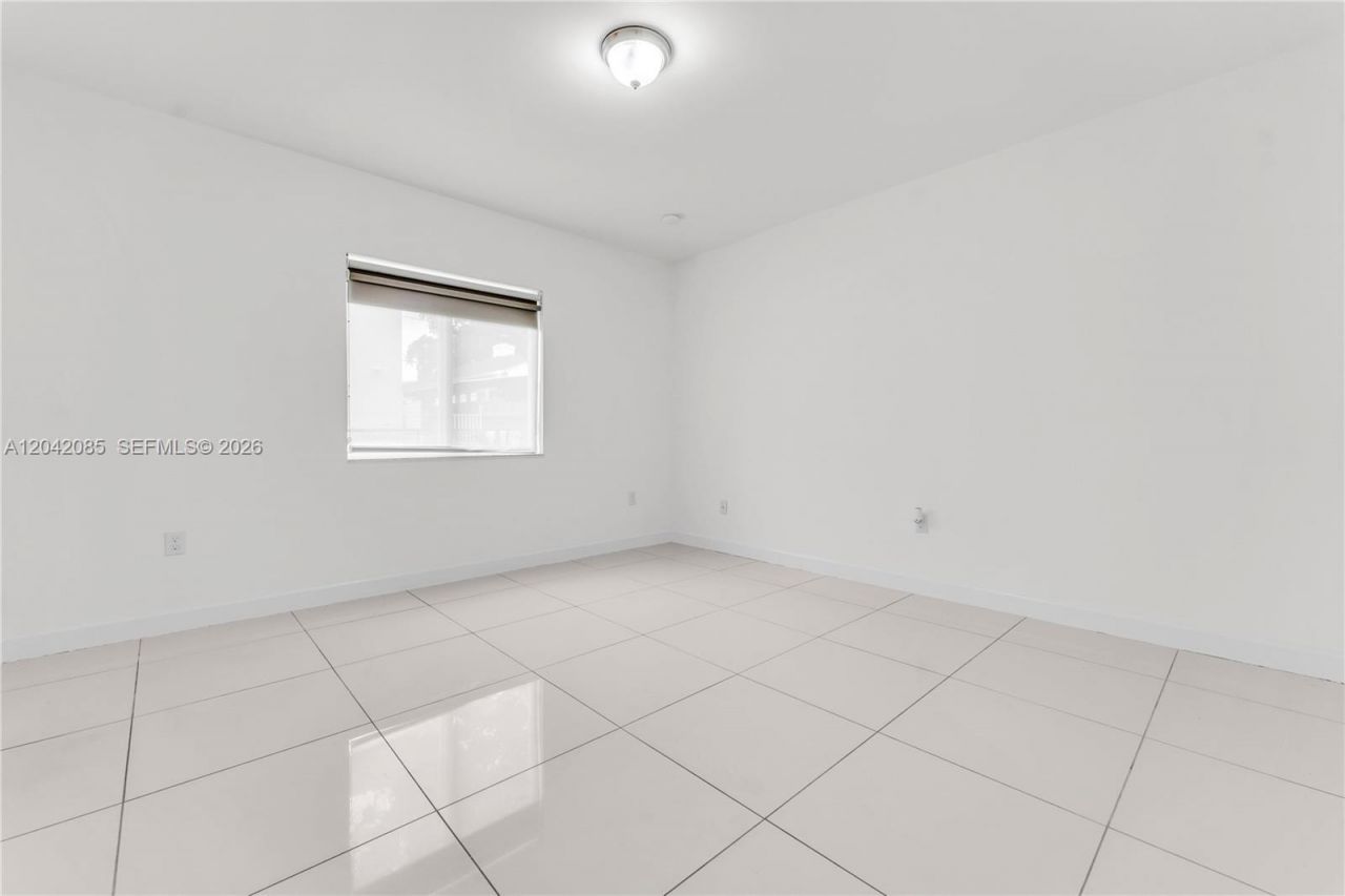 1029 SW 11th Ave, Miami, FL 33130 Photo