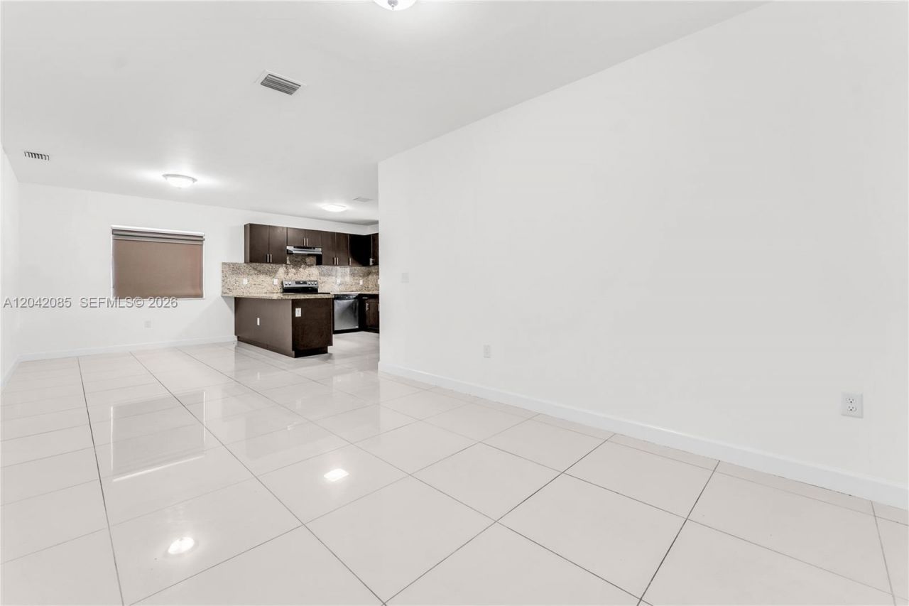 1029 SW 11th Ave, Miami, FL 33130 Photo