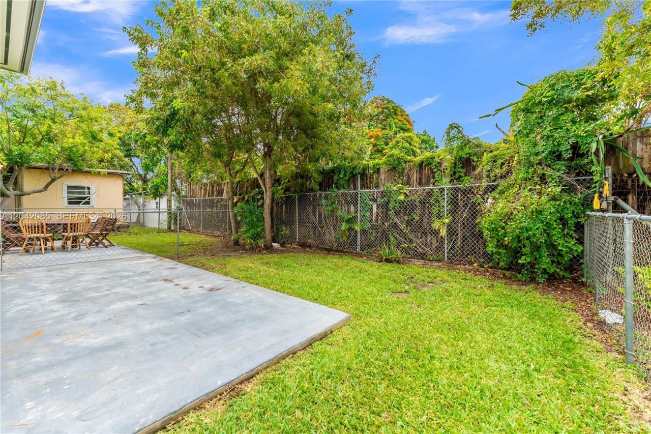 1029 SW 11th Ave, Miami, FL 33130 Photo