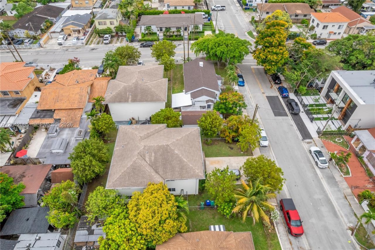 1029 SW 11th Ave, Miami, FL 33130 Photo