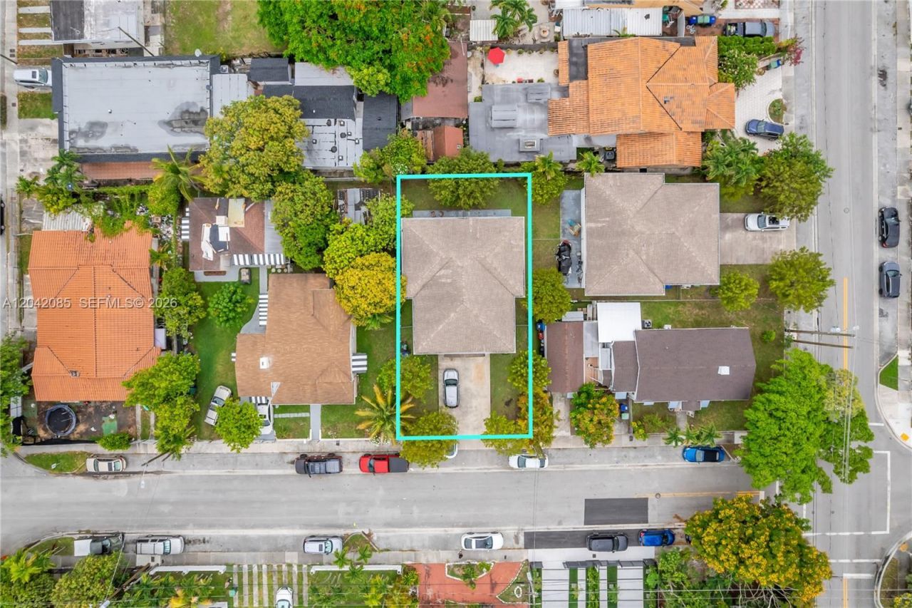 1029 SW 11th Ave, Miami, FL 33130 Photo