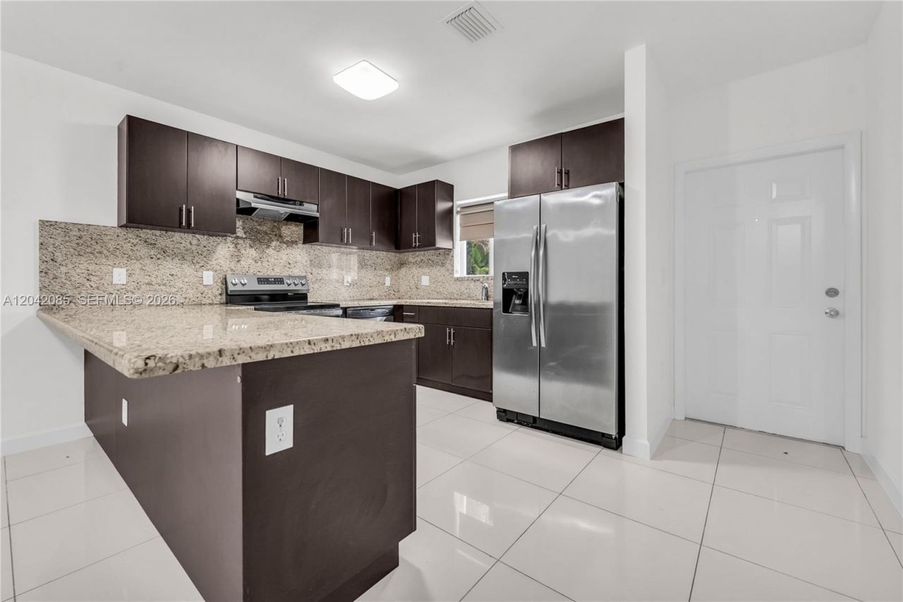 1029 SW 11th Ave, Miami, FL 33130 Photo