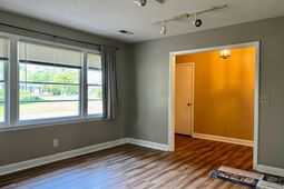 2012 Boeing Avenue photo 4