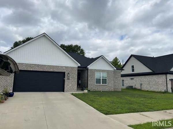 3557 Sand Drive, Newburgh, IN 47630