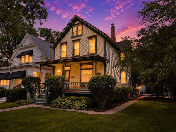 12537 S Maple Avenue , Blue Island, IL 60406