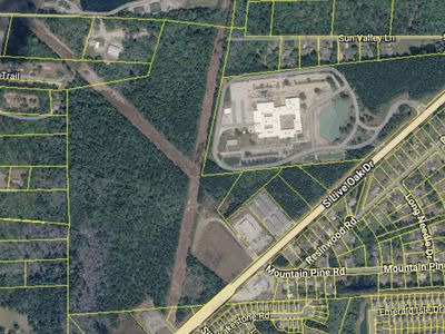 1071 S Live Oak Drive, Moncks Corner, SC 29461