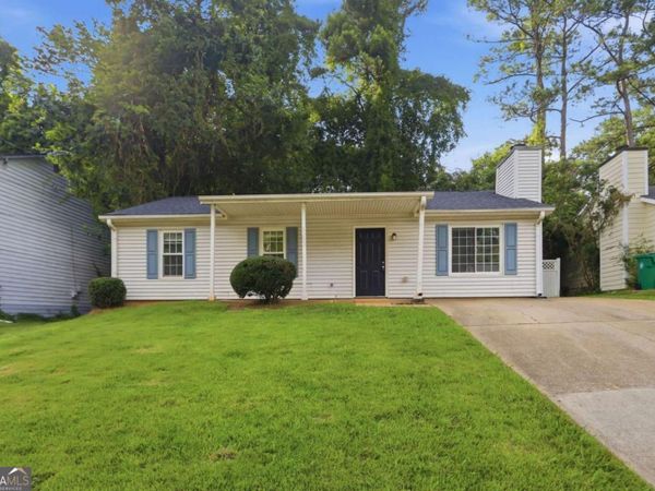 5202 Scarbrough Lane, Stone Mountain, GA 30088