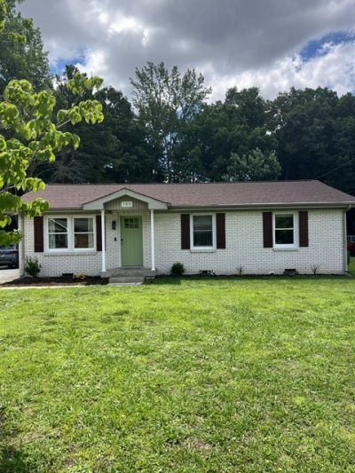 105 Billy Robb St, Greenbrier, TN 37073 Main Photo