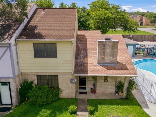 101-A Maplewood Drive , Unit 20, Victoria, TX 77901
