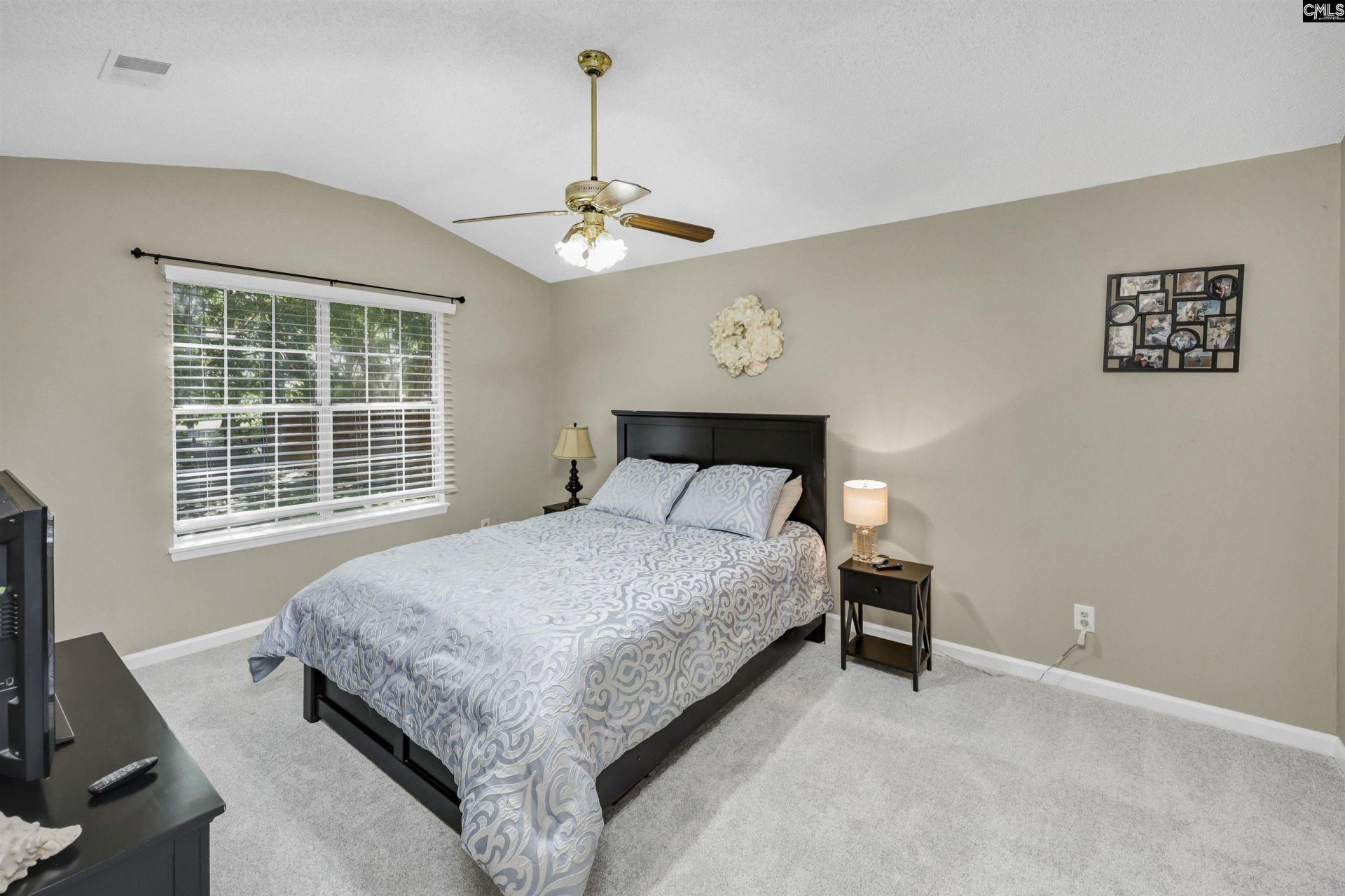 816 Riverwalk Way  Photo 10