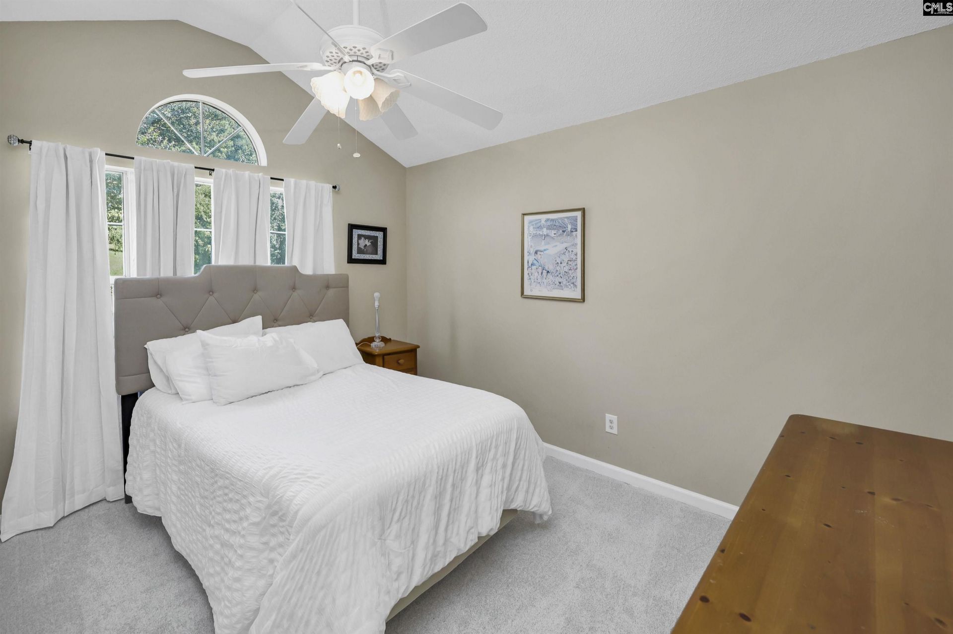 816 Riverwalk Way  Photo 14