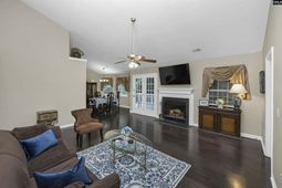 816 Riverwalk Way  photo 4