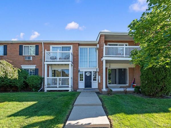 2400 Parmenter Boulevard, Unit 104, Royal Oak, Mi 48073