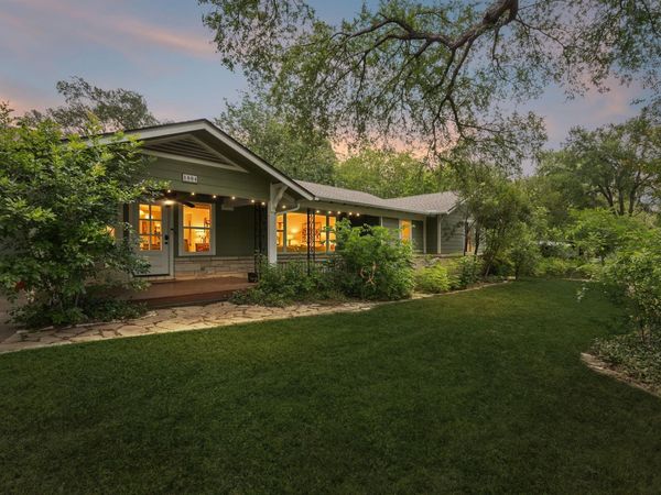 1804 E 39th ST, Austin, TX 78722