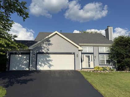 9415 Corriedale Run Roscoe, IL 61073