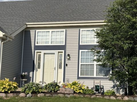 Main Photo