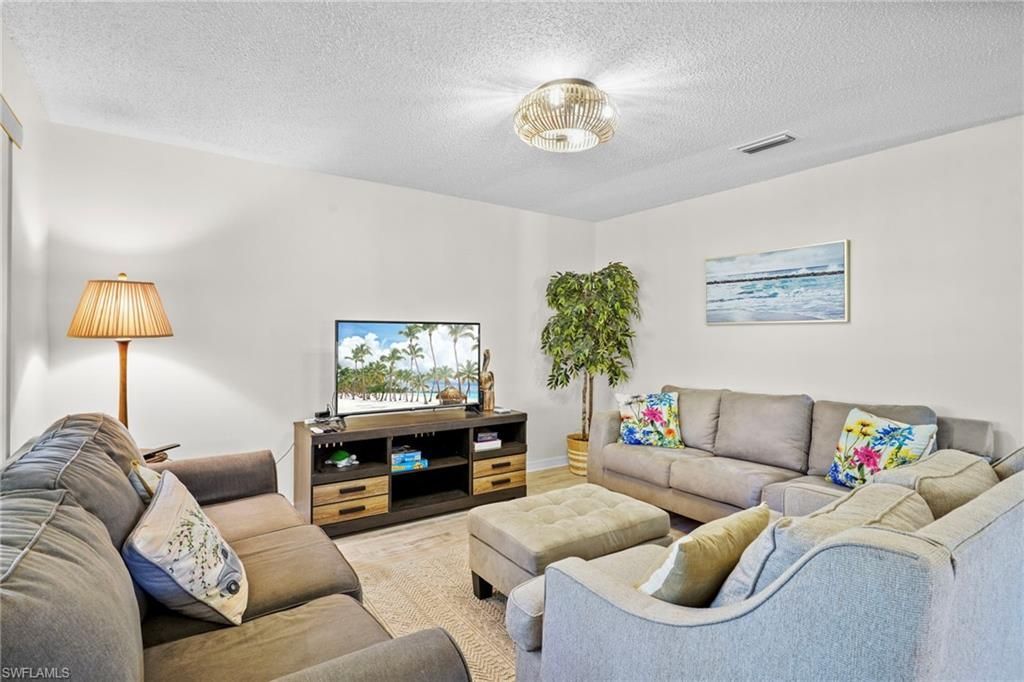 5848 Queen Elizabeth Way, Unit 1, Fort Myers, FL 33907 Photo