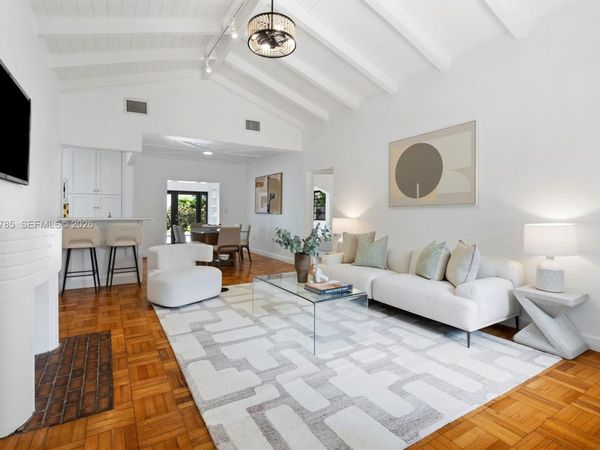 4531 Sheridan Ave , Miami Beach, FL 33140