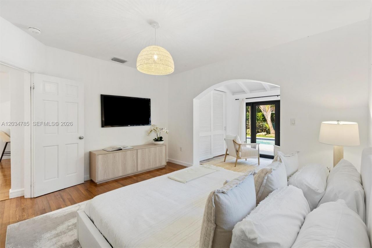 4531 Sheridan Ave, Miami Beach, FL 33140 Photo