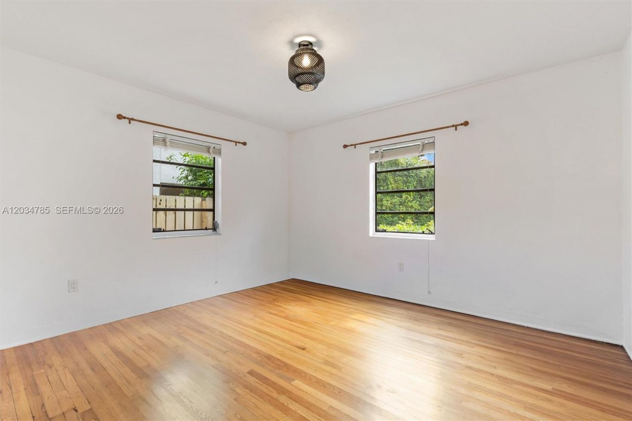 4531 Sheridan Ave , Miami Beach, FL 33140 Photo
