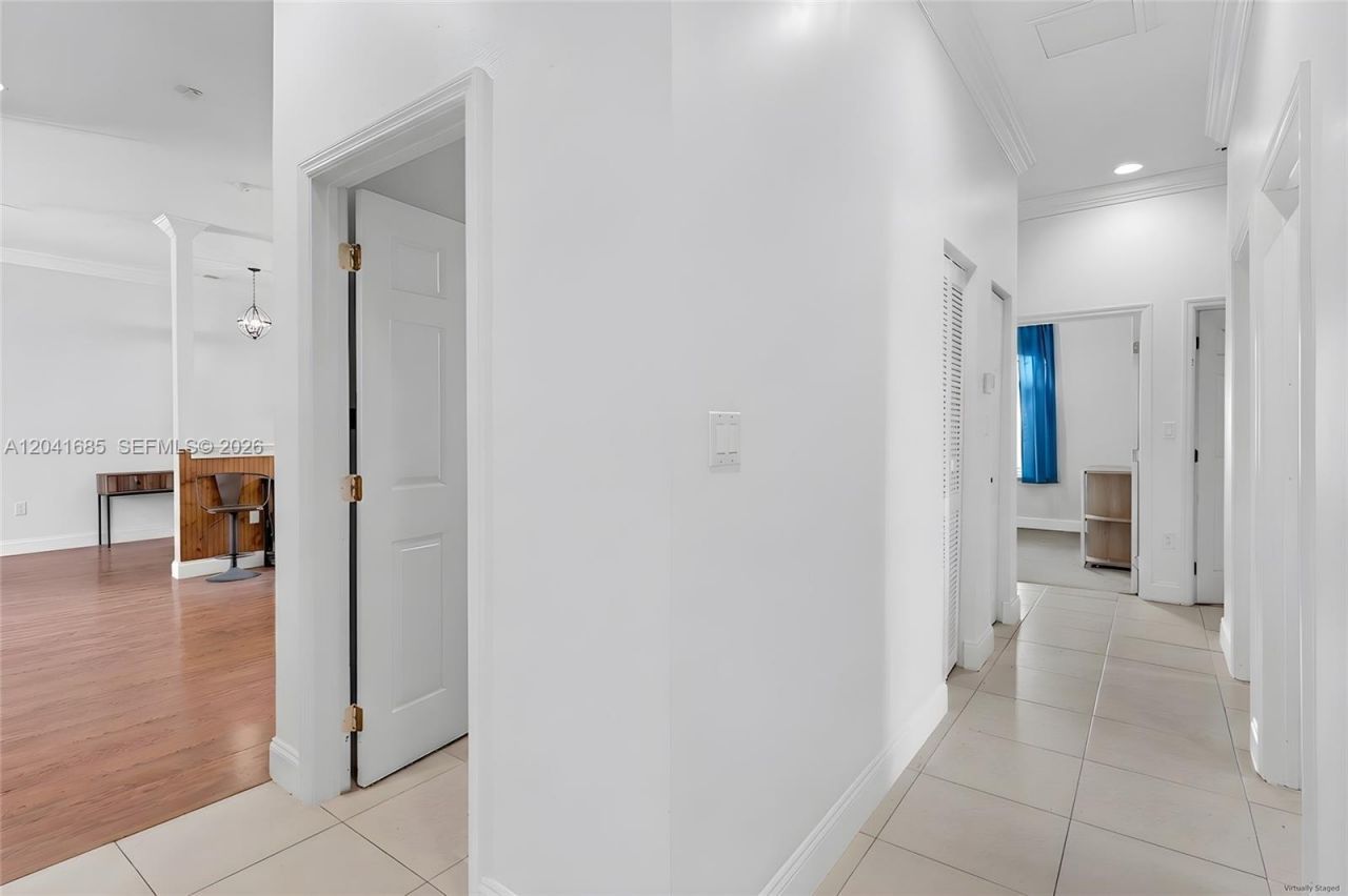 7950 SW 196th Ter, Cutler Bay, FL 33189 Photo