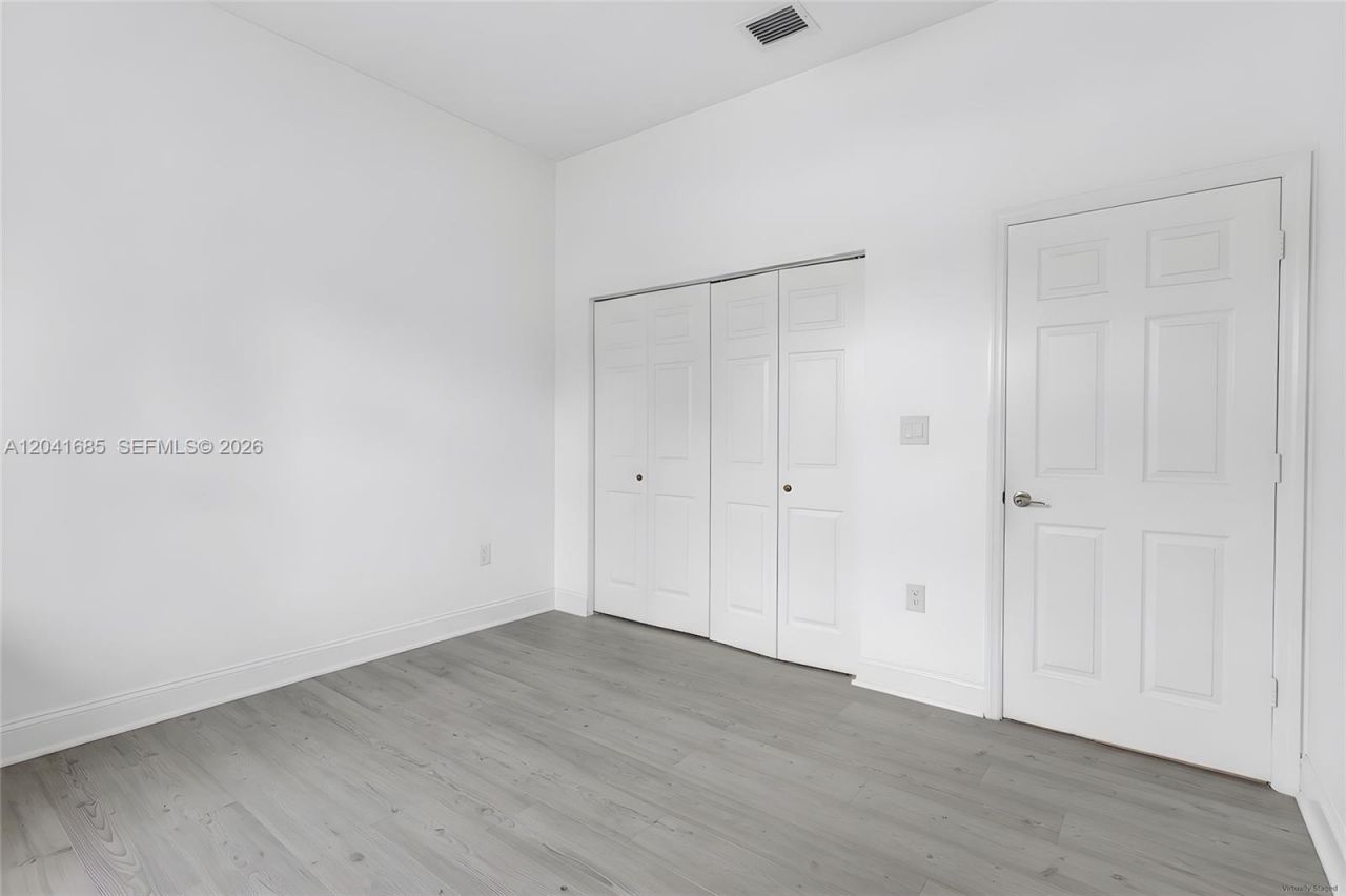 7950 SW 196th Ter, Cutler Bay, FL 33189 Photo