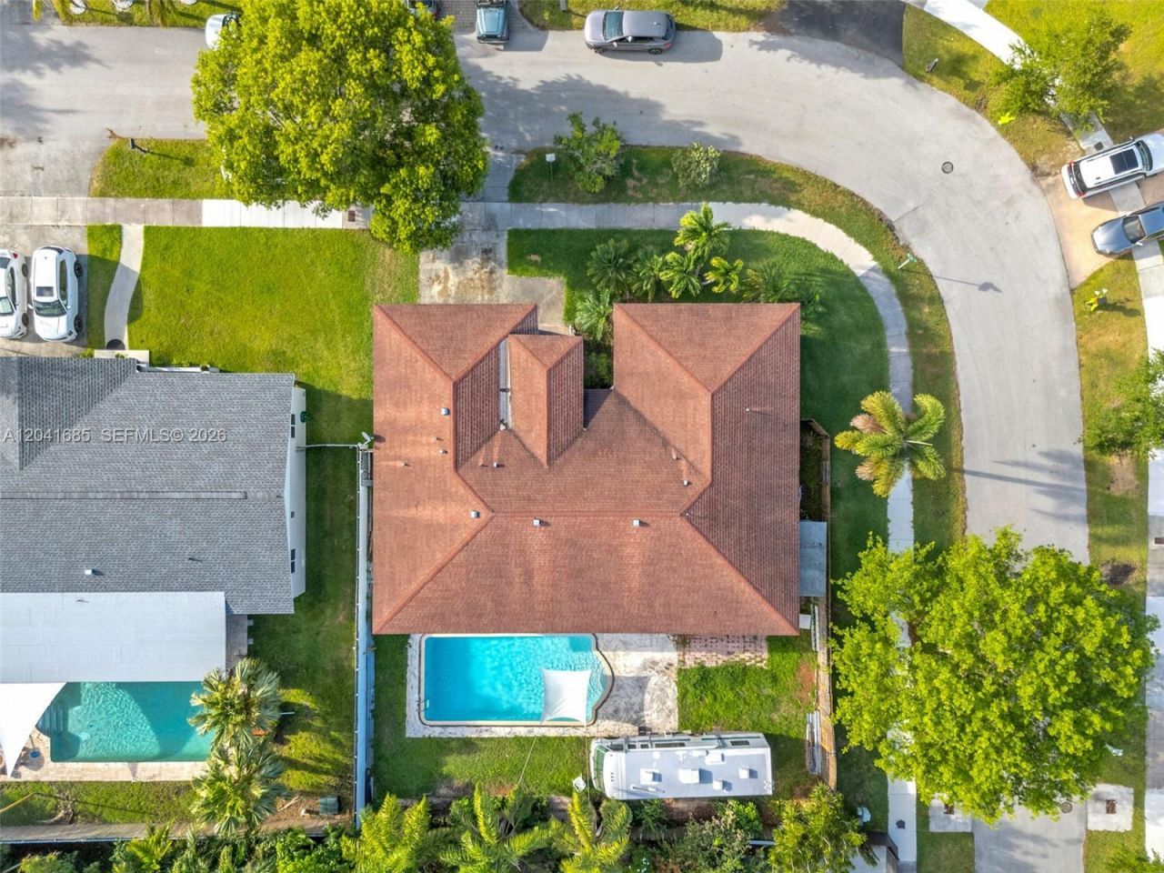 7950 SW 196th Ter, Cutler Bay, FL 33189 Photo