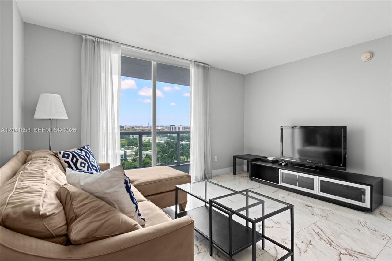 1800 N Bayshore Dr , Unit 1806, Miami, FL 33132 Photo