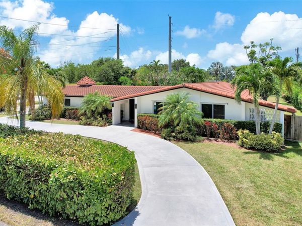 7700 SW 139th Ter , Palmetto Bay, FL 33158