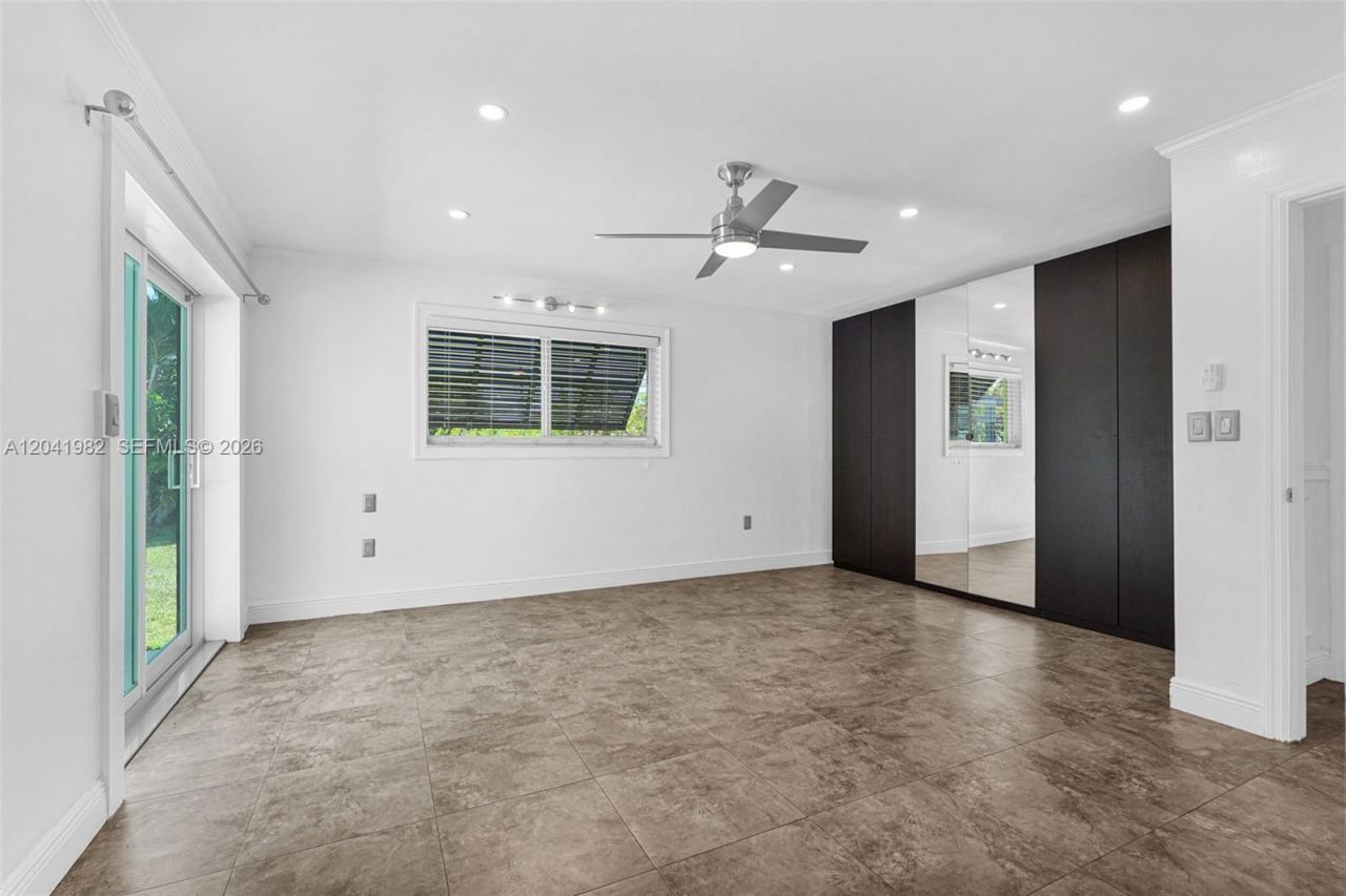 7700 SW 139th Ter , Palmetto Bay, FL 33158 Photo