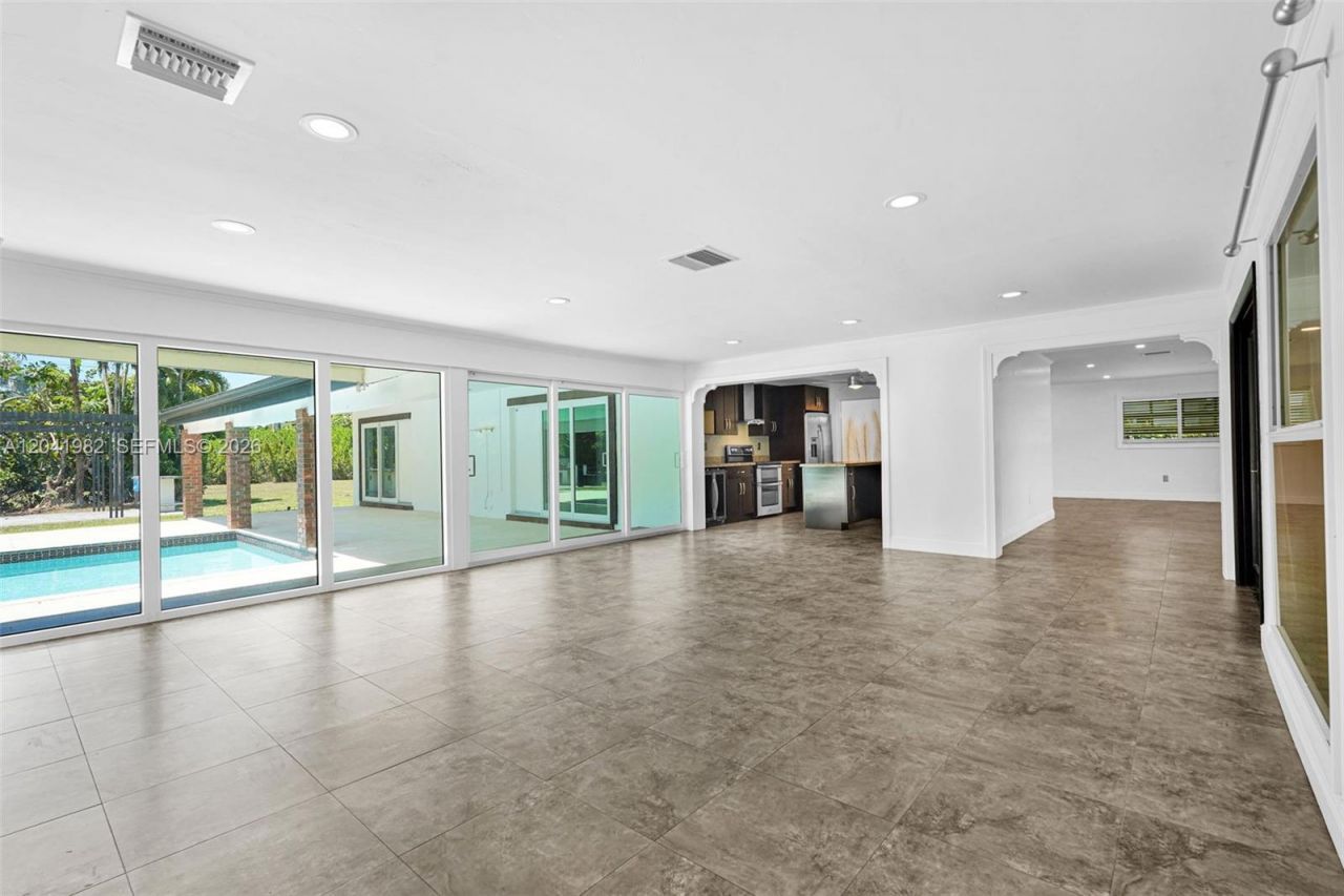 7700 SW 139th Ter , Palmetto Bay, FL 33158 Photo